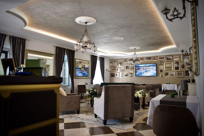 Imagen de los interiores del Hotel Villa Giardino Heritage Boutique Bol. Foto 14