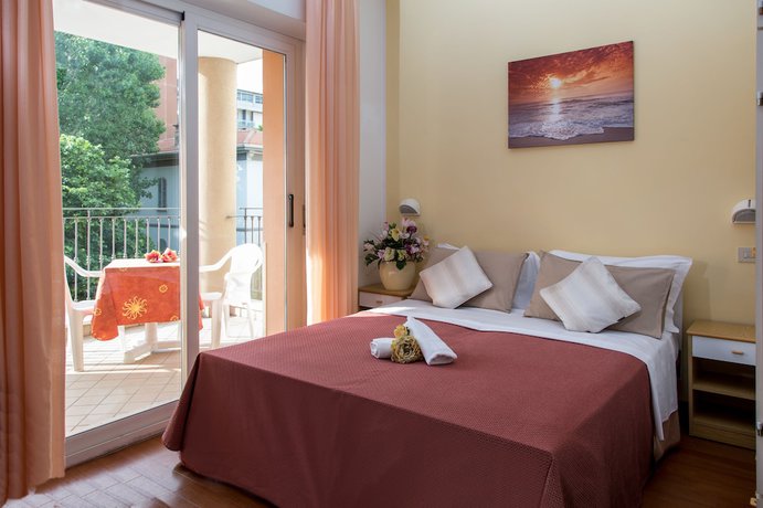 Imagen de la habitación del Hotel Villa Gioiosa, Rimini. Foto 14