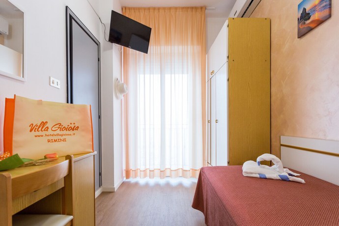 Imagen de la habitación del Hotel Villa Gioiosa, Rimini. Foto 15