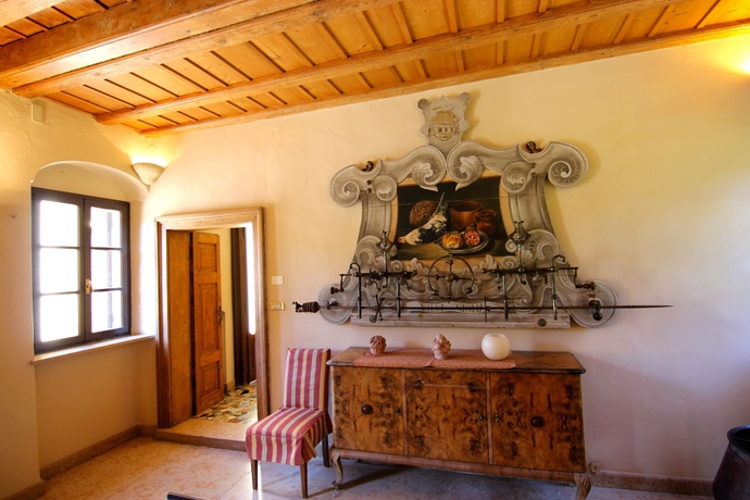 Imagen de los interiores del Hotel Villa Giona. Foto 9