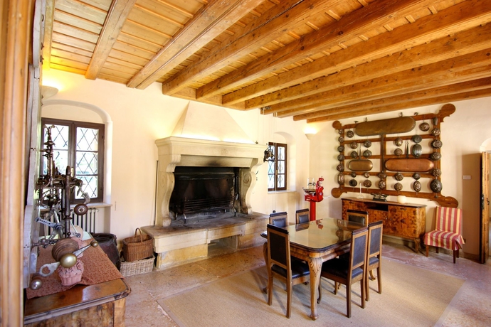 Imagen del bar/restaurante del Hotel Villa Giona. Foto 5