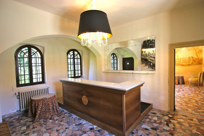 Imagen del bar/restaurante del Hotel Villa Giona. Foto 6