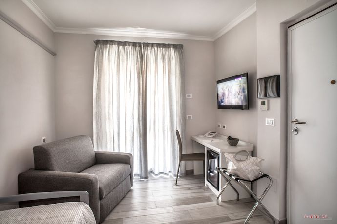 Imagen de la habitación del Hotel Villa Giulia, Aeropuerto de Roma-Ciampino. Foto 9