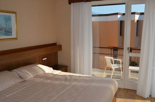 Imagen de la habitación del Hotel Villa Giuliana. Foto 6