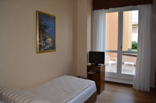 Imagen de la habitación del Hotel Villa Giuliana. Foto 14