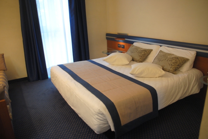 Imagen de la habitación del Hotel Villa Giulietta. Foto 13