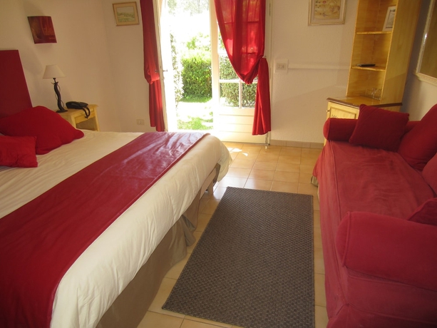 Imagen de la habitación del Hotel Villa Glanum. Foto 2