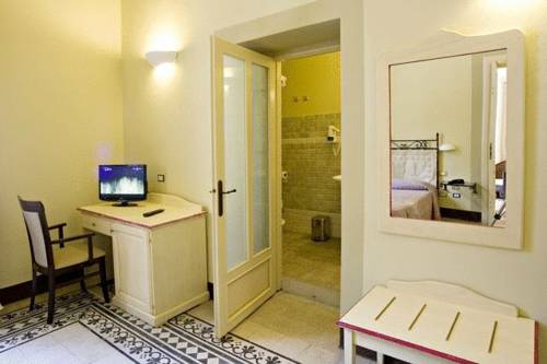 Imagen de la habitación del Hotel Villa Gli Asfodeli. Foto 13