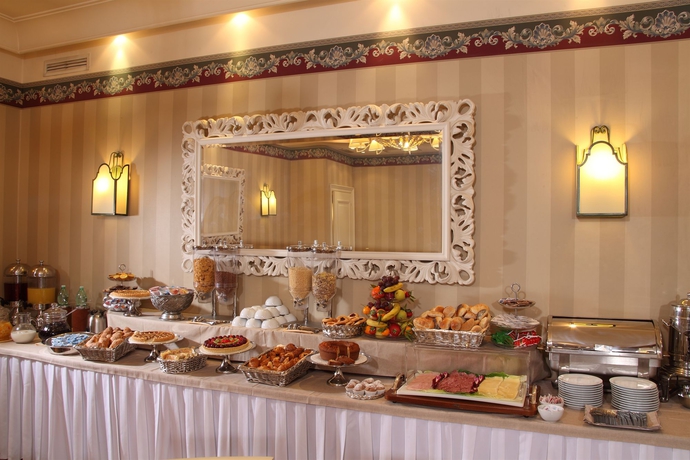 Imagen del bar/restaurante del Hotel Villa Glori. Foto 3