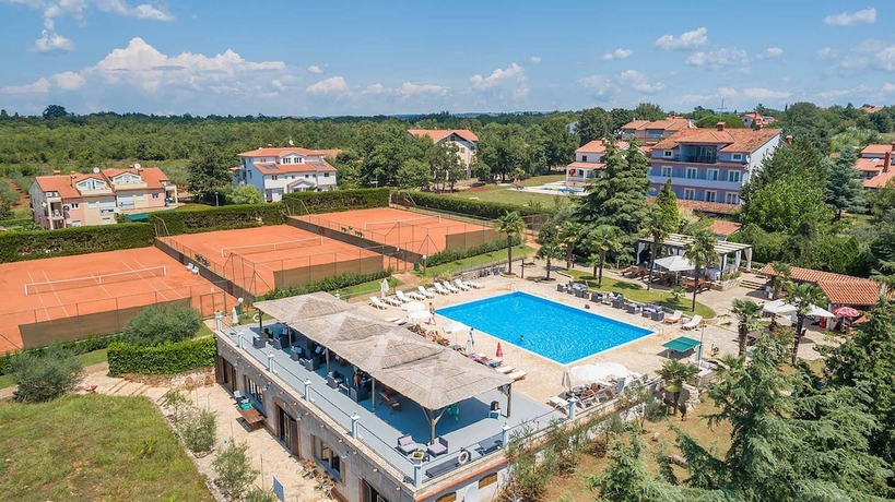 Imagen de los exteriores del Hotel Villa Gloria, Porec. Foto 18