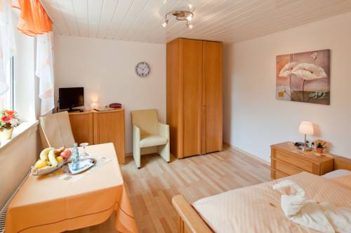 Imagen de la habitación del Hotel Villa Goldbach. Foto 7