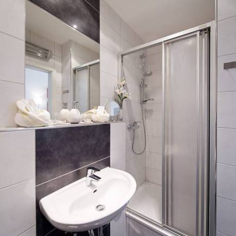 Imagen de la habitación del Hotel Villa Goldbach. Foto 14