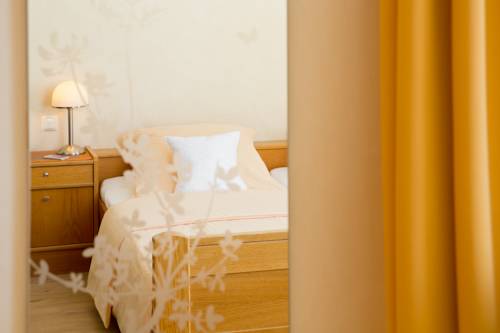 Imagen de la habitación del Hotel Villa Goldbach. Foto 16