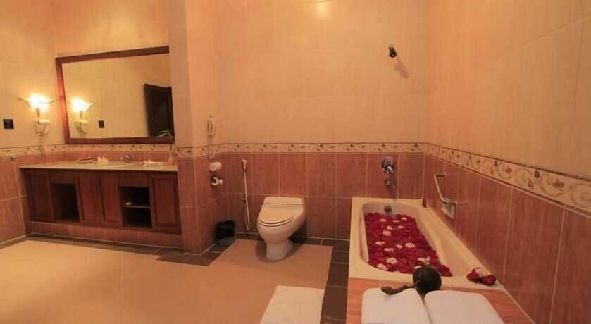 Imagen de la habitación del Hotel Villa Grand Artos. Foto 29