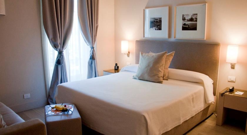 Imagen de la habitación del Hotel Villa Grey. Foto 3