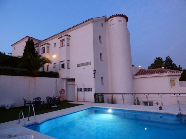 Imagen de la piscina del Hotel Villa Guadalupe. Foto 13