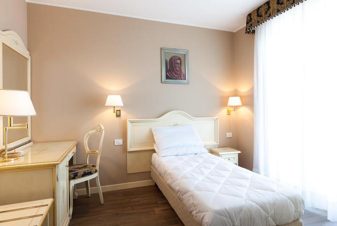 Imagen de la habitación del Hotel Villa Hadeel. Foto 5