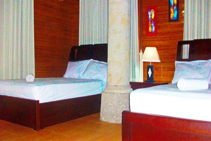 Imagen de los exteriores del Hotel Villa Happy. Foto 9