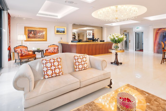 Imagen de los interiores del Hotel Villa Harmony. Foto 13