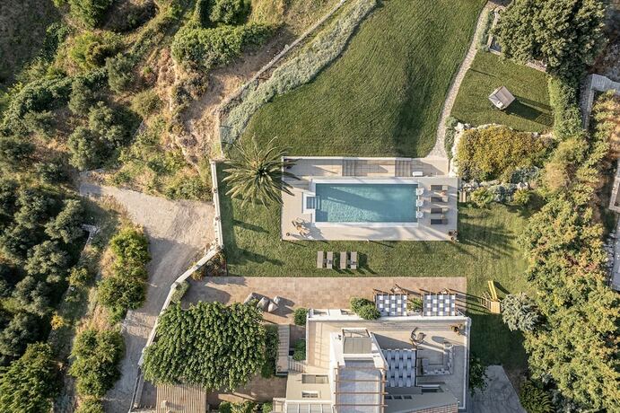 Imagen general del Hotel Villa Heora - The Floating Residence. Foto 9