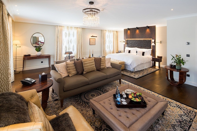 Imagen de la habitación del Hotel Villa Honegg. Foto 8