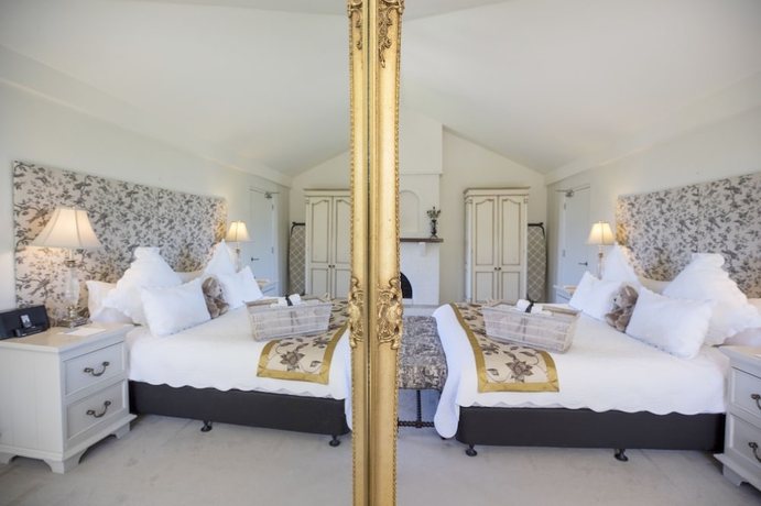 Imagen de la habitación del Hotel Villa Howden. Foto 7