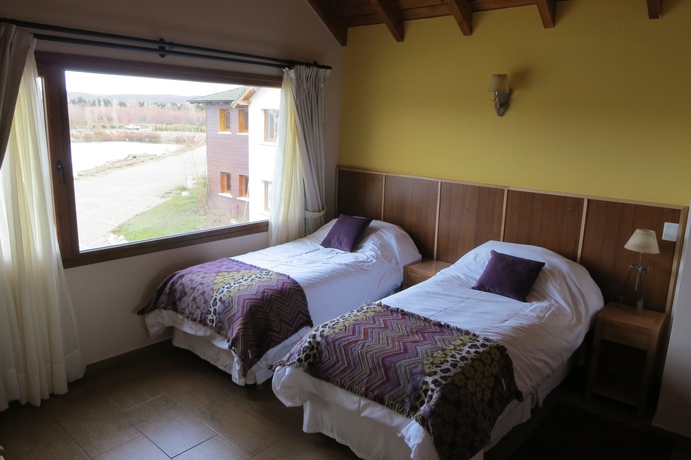 Imagen de la habitación del Hotel Villa Huapi Resort. Foto 5