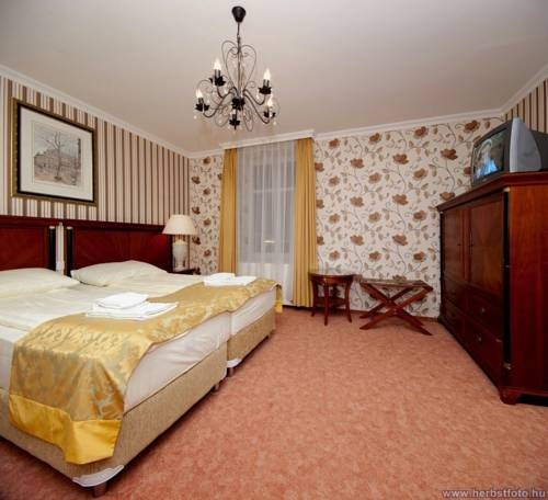 Imagen general del Hotel Villa Huber. Foto 3