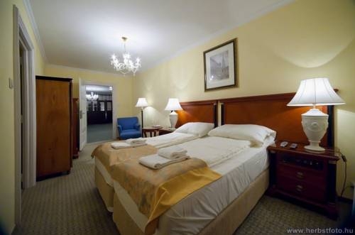 Imagen general del Hotel Villa Huber. Foto 5