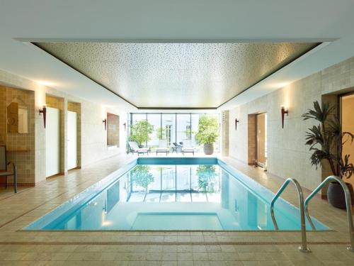 Imagen general del Hotel Villa H&uuml;gel. Foto 4