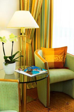 Imagen de la habitación del Hotel Villa H&uuml;gel. Foto 8