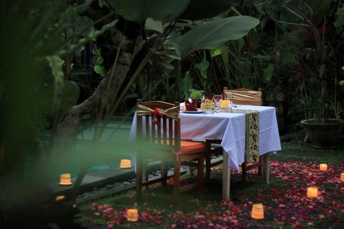 Imagen del bar/restaurante del Hotel Villa Ibu Rama Ubud. Foto 5