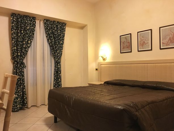 Imagen de la habitación del Hotel Villa Igea, Alassio. Foto 10