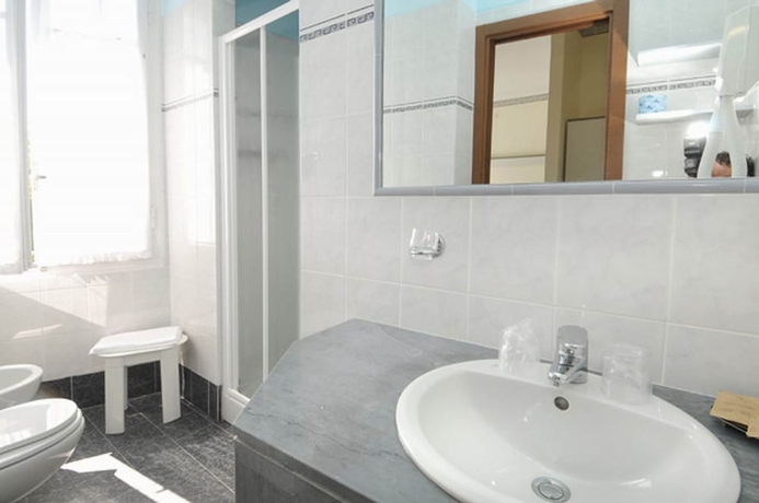 Imagen de la habitación del Hotel Villa Igea, Diano Marina. Foto 12