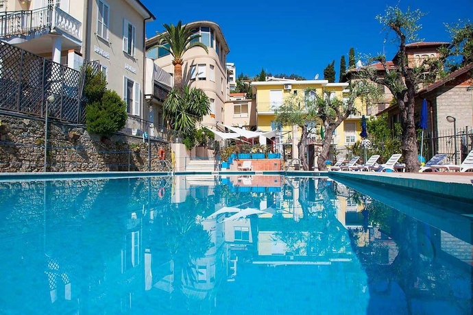 Imagen general del Hotel Villa Igea, Diano Marina. Foto 1