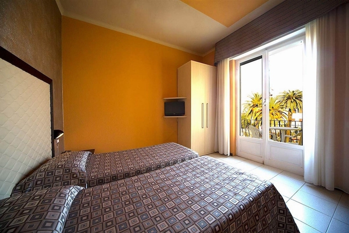 Imagen de la habitación del Hotel Villa Igea, Diano Marina. Foto 17