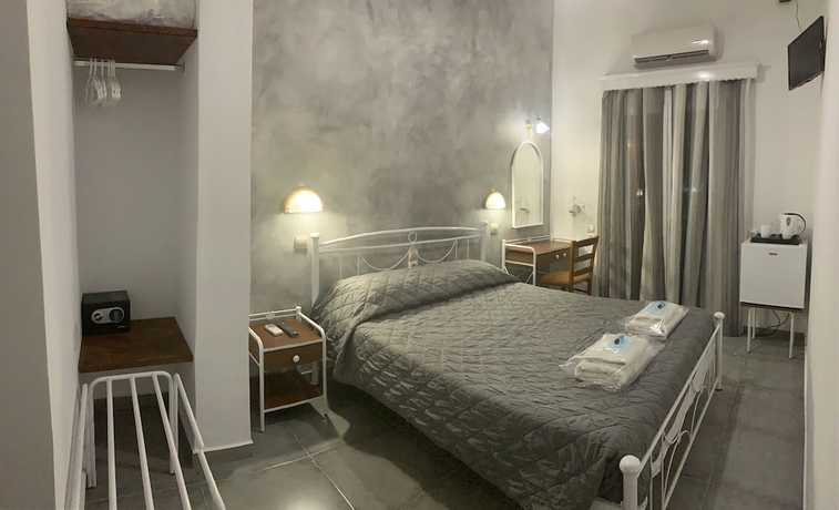 Imagen de la habitación del Hotel Villa Ilios, Old Port Fira. Foto 4
