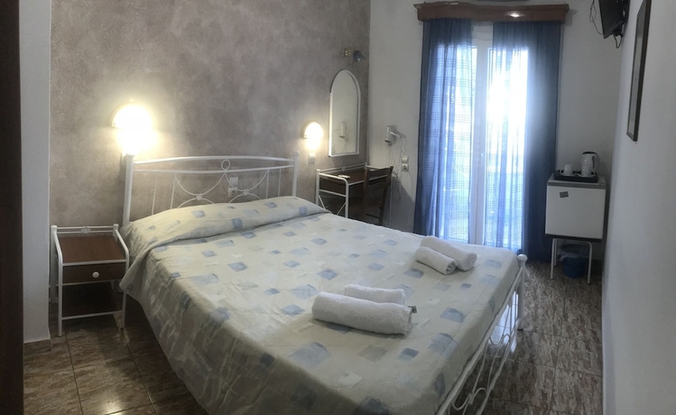 Imagen de la habitación del Hotel Villa Ilios, Old Port Fira. Foto 7