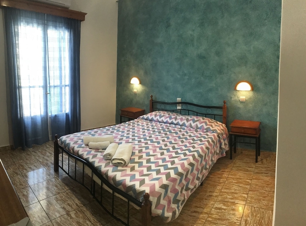 Imagen de la habitación del Hotel Villa Ilios, Old Port Fira. Foto 8