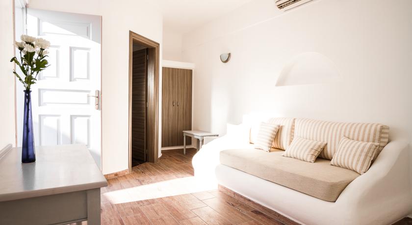 Imagen general del Hotel Villa Iliovasilema Santorini. Foto 6