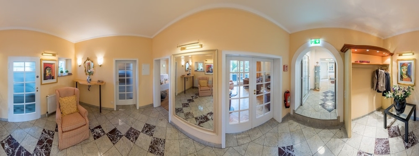 Imagen de los interiores del Hotel Villa Im Park. Foto 18
