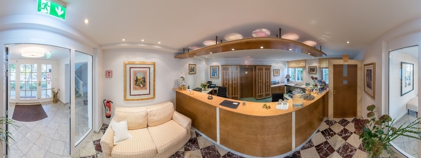 Imagen de los interiores del Hotel Villa Im Park. Foto 19