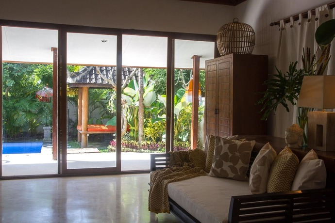Imagen de los interiores del Hotel Villa Iman. Foto 16
