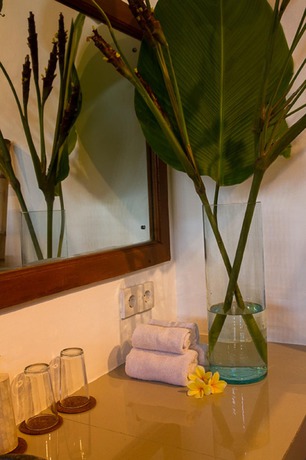 Imagen de la habitación del Hotel Villa Iman. Foto 10