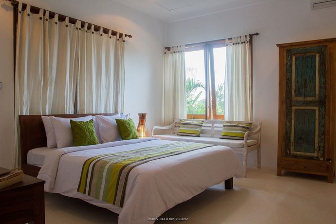 Imagen de la habitación del Hotel Villa Iman. Foto 12