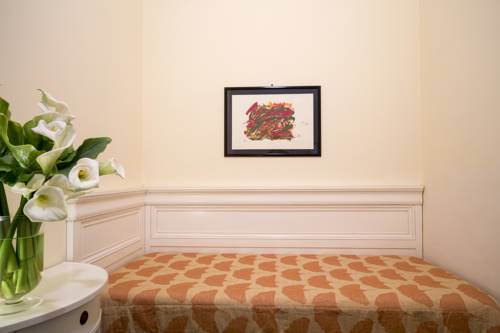 Imagen de la habitación del Hotel Villa Imperiale. Foto 8