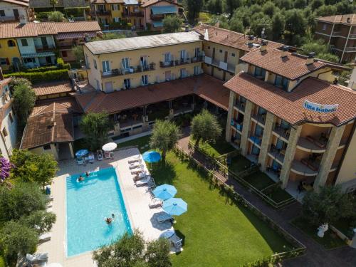 Imagen general del Hotel Villa Isabella and Residence. Foto 2