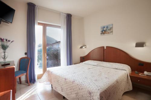 Imagen de la habitación del Hotel Villa Isabella and Residence. Foto 4