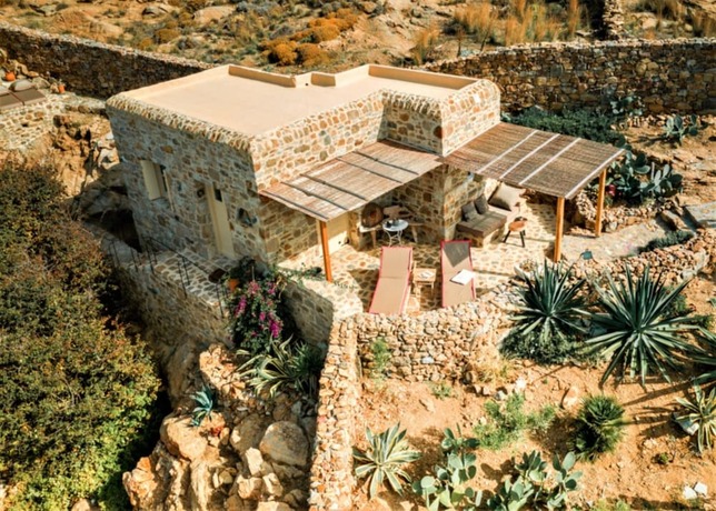 Imagen de la habitación del Hotel Villa Isola Paradiso. Foto 19