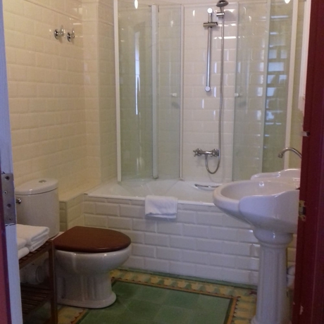 Imagen de la habitación del Hotel Villa Itsaso. Foto 15